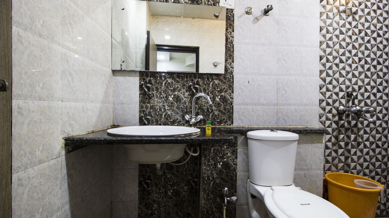 Photo of Bathroom in Sakinaka
