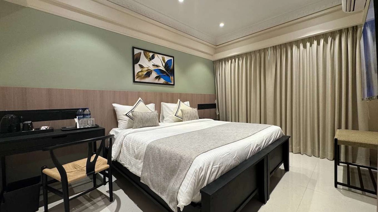 Photo of Bedroom in Malad West