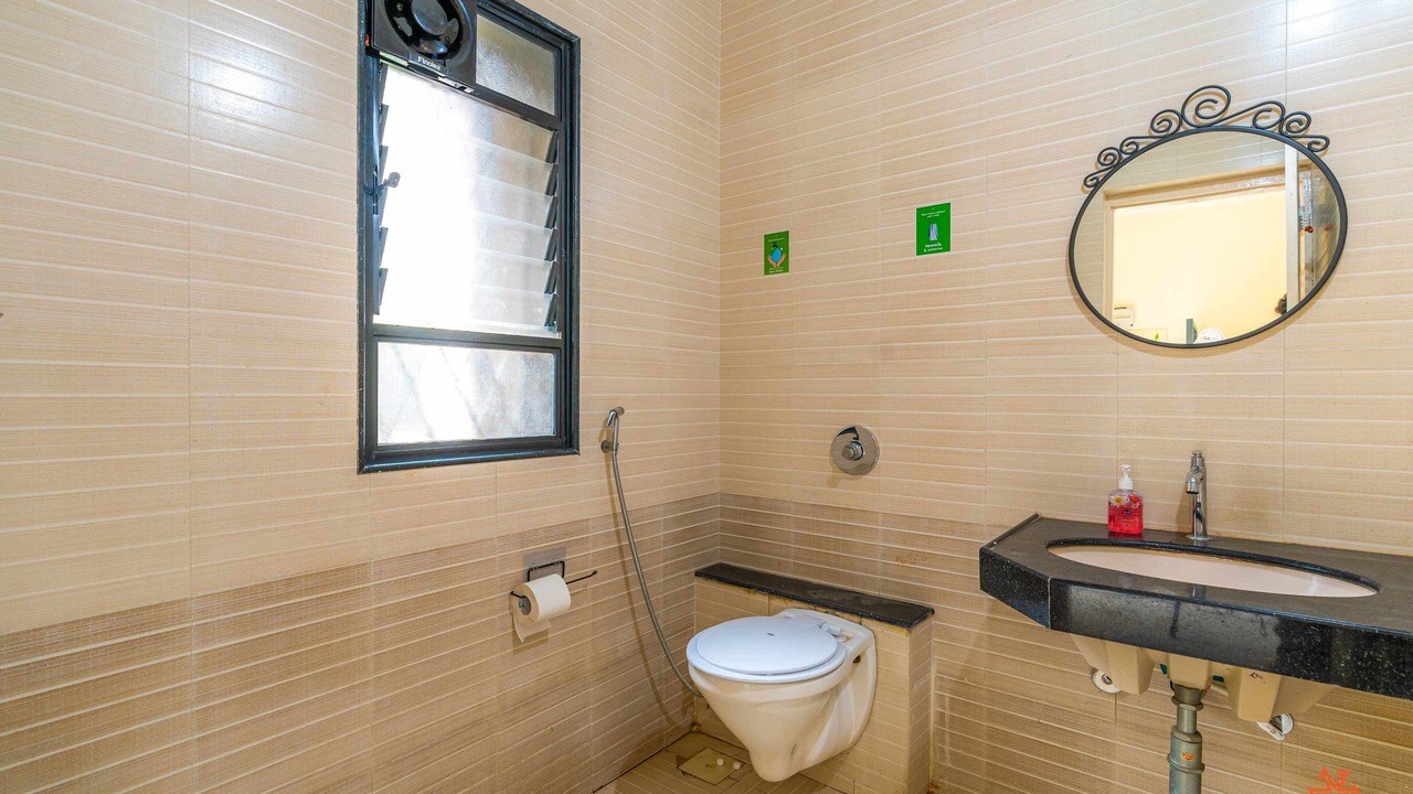 Photo of Bathroom in Viman Nagar