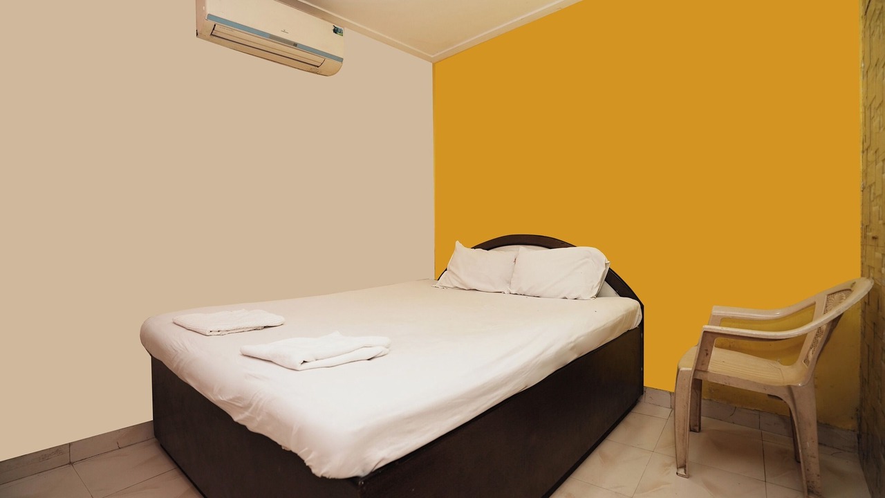 Photo of Bedroom in J B Nagar