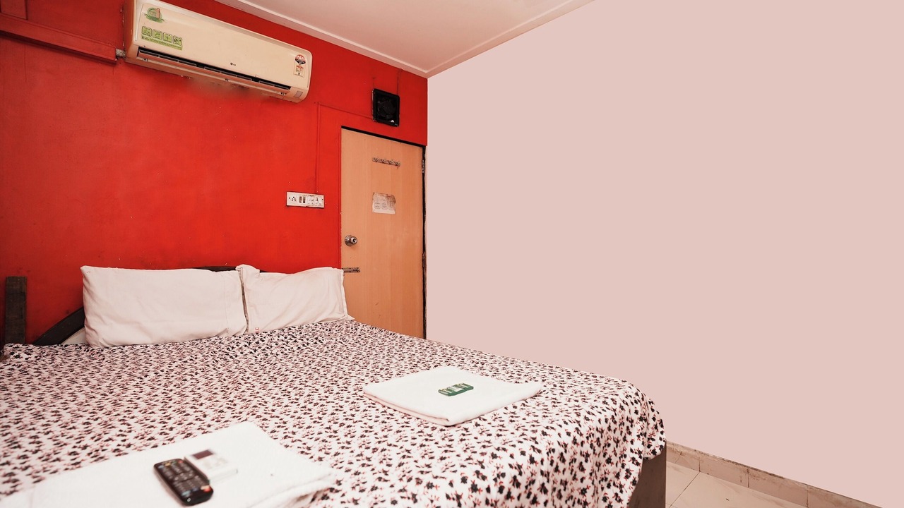 Photo of Bedroom in J B Nagar