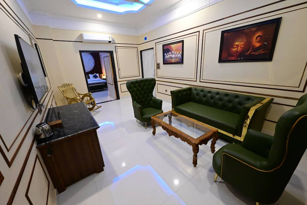 Photo of Livingroom in Ratnagiri