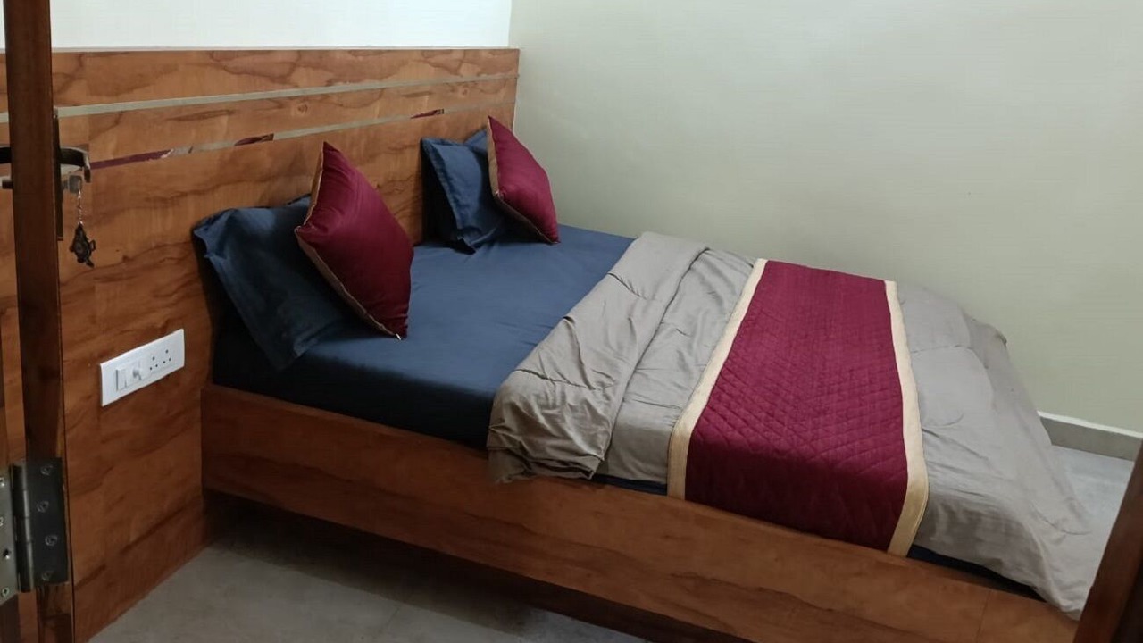 Photo of Bedroom in Tiruvannamalai
