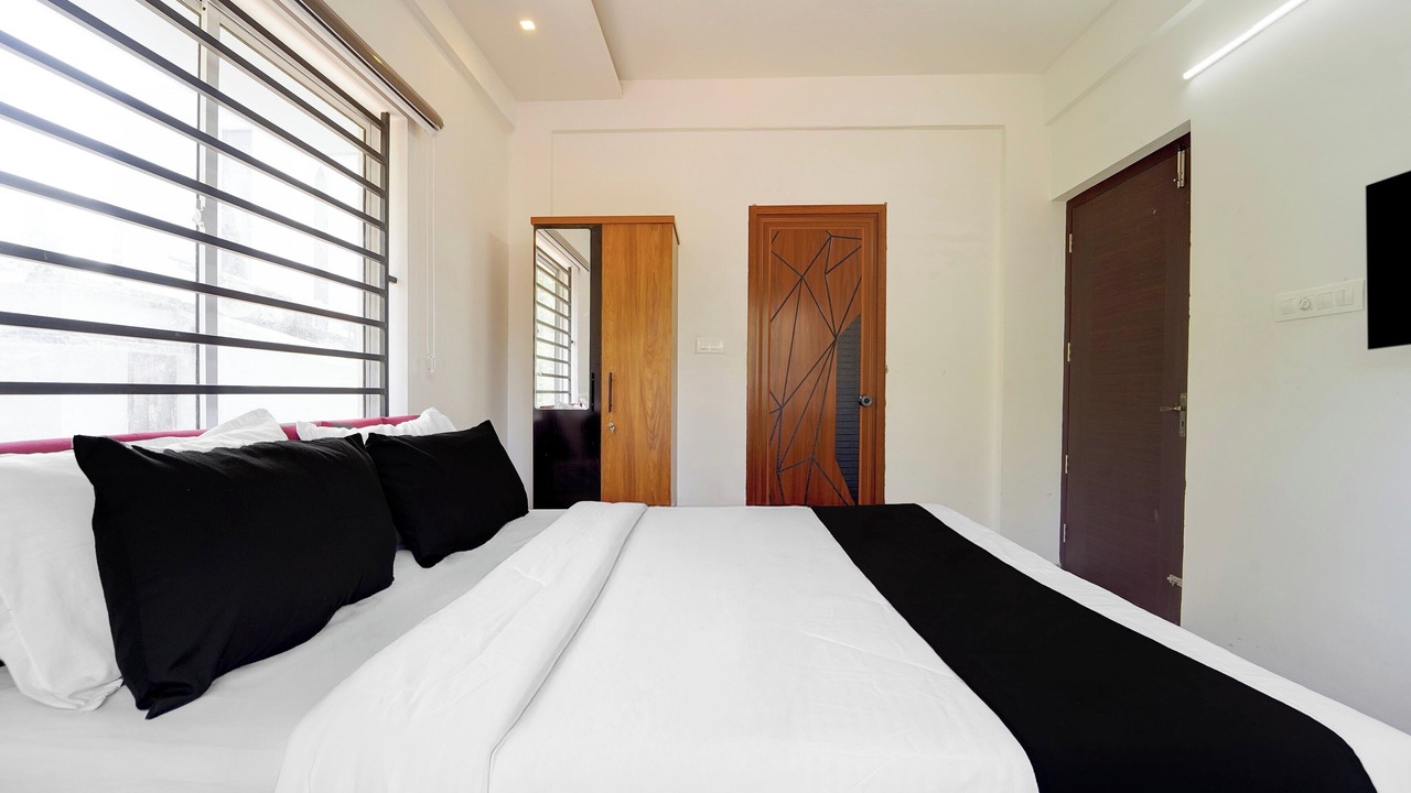 Photo of Bedroom in Kozhikode