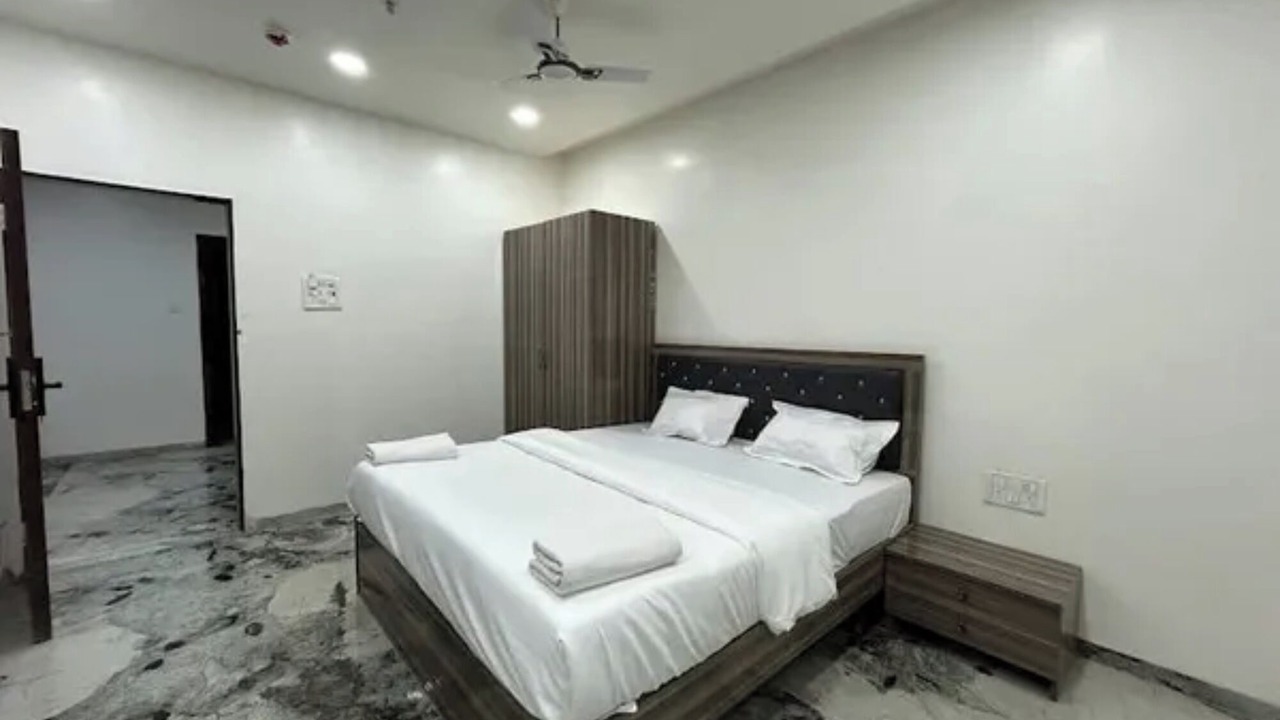 Photo of Bedroom in Amarnath