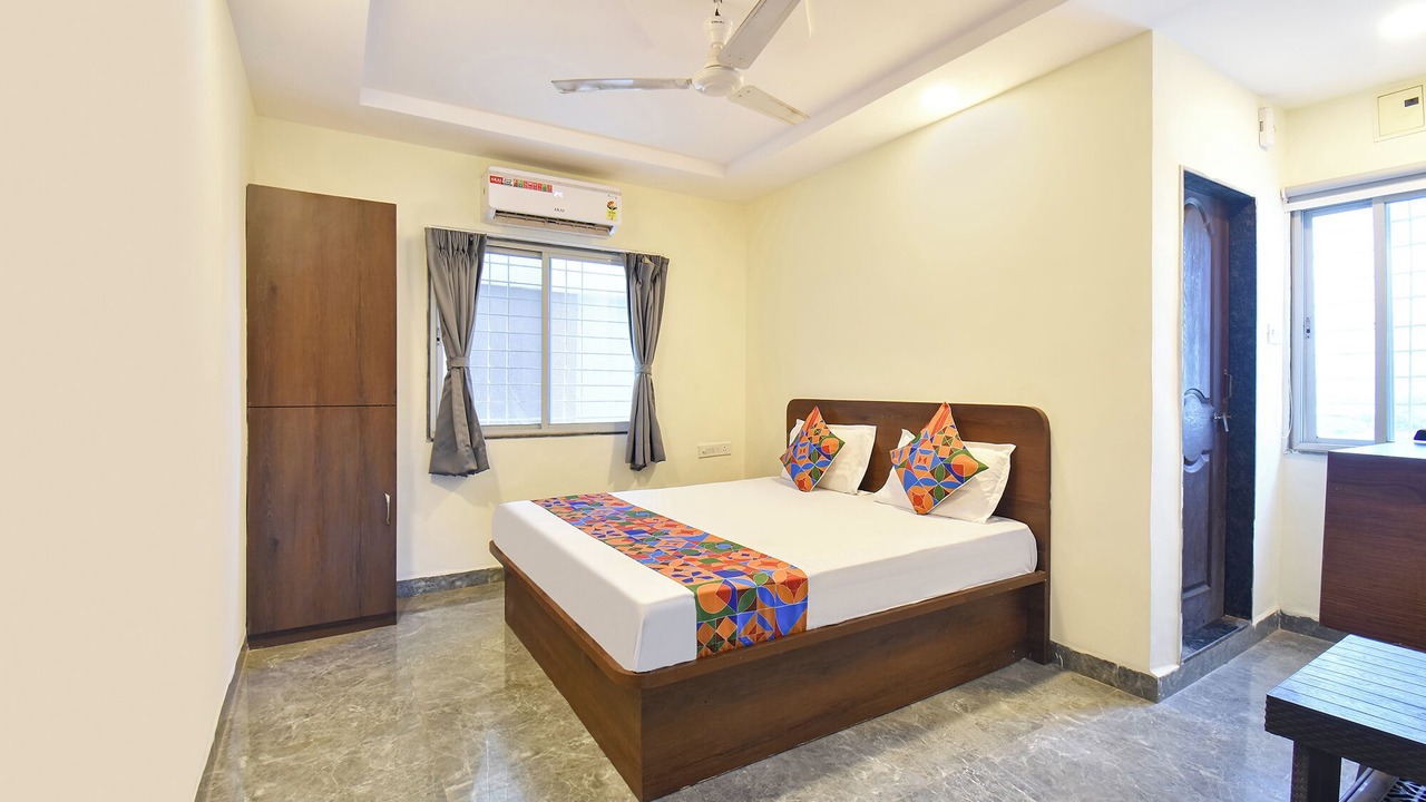 Photo of Bedroom in Hadapsar