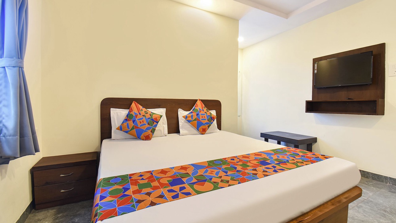 Photo of Bedroom in Hadapsar