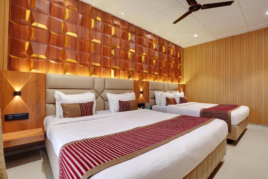 Photo of Bedroom in Mahabaleshwar