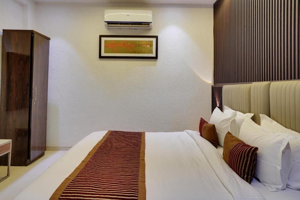 Photo of Bedroom in Mahabaleshwar