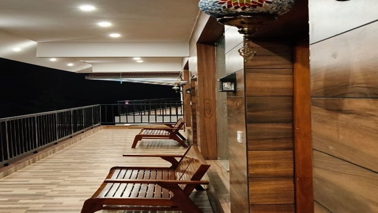 Photo of Outdoor in Periyur