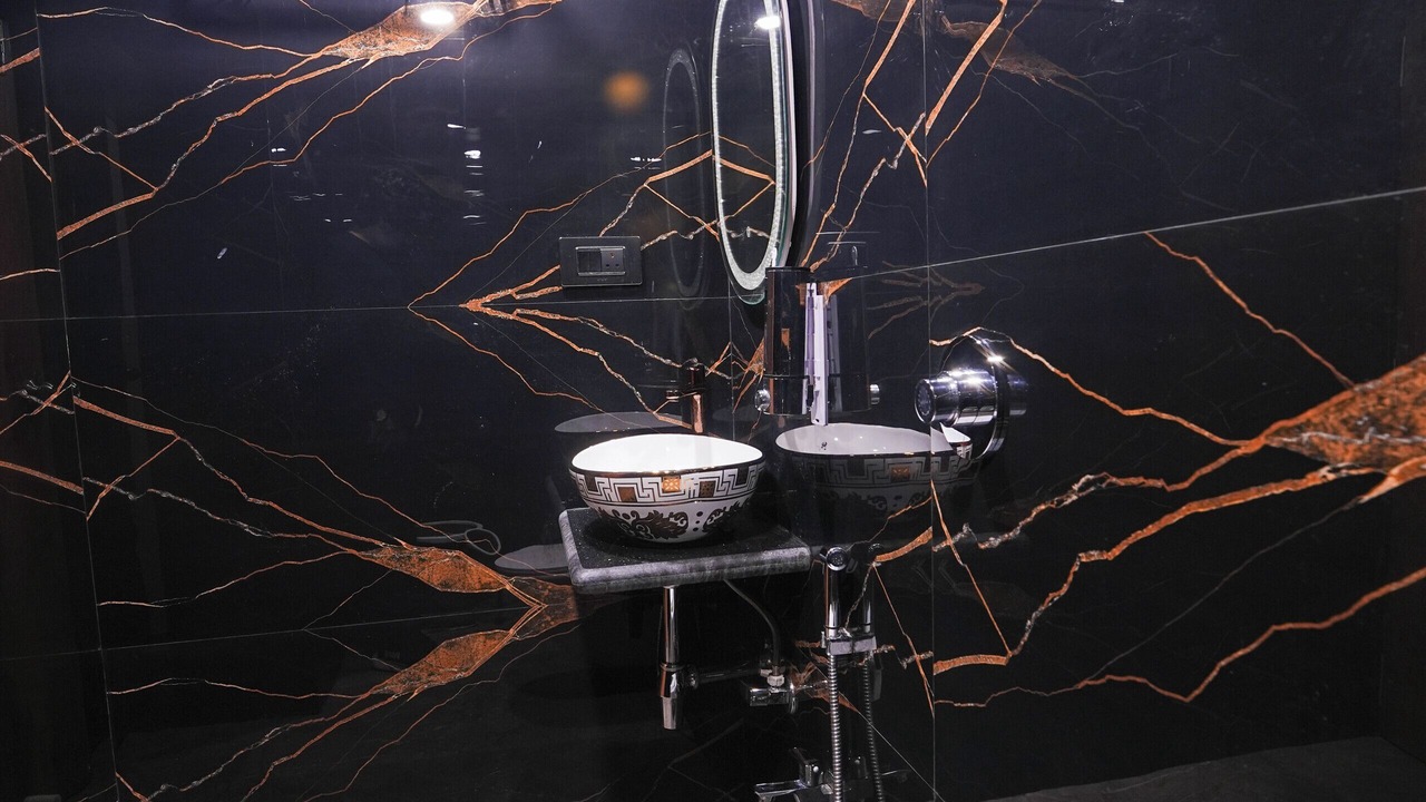 Photo of Bathroom in Santacruz West