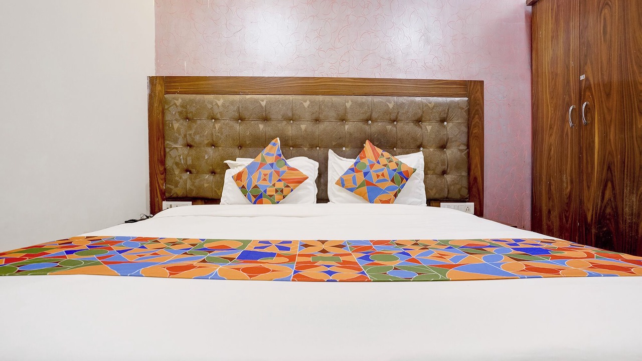 Photo of Bedroom in Jogeshwari East