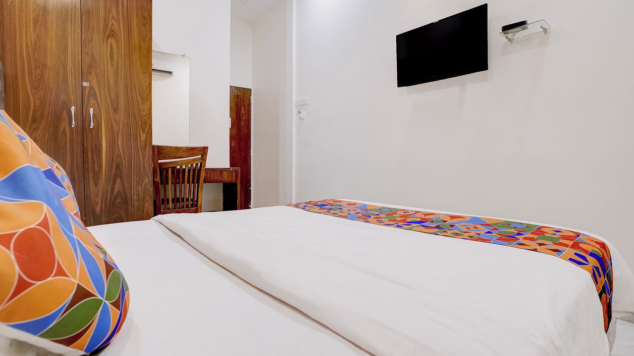 Photo of Bedroom in Jogeshwari East
