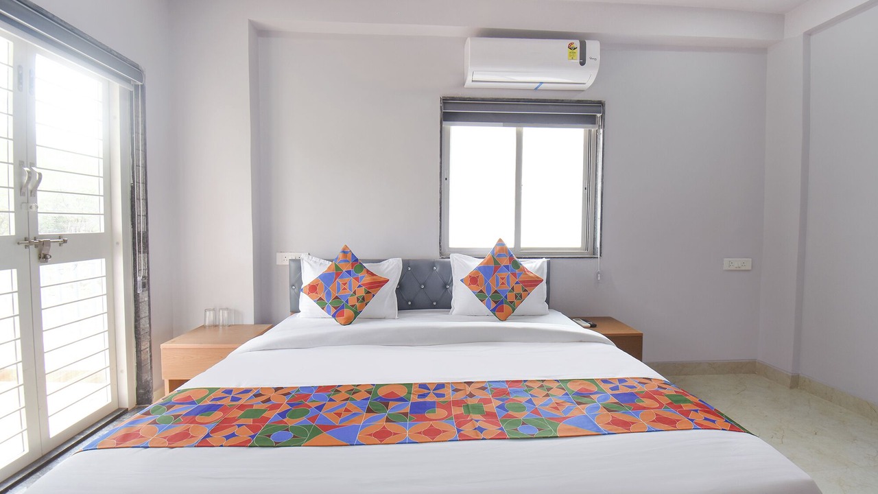 Photo of Bedroom in Hadapsar