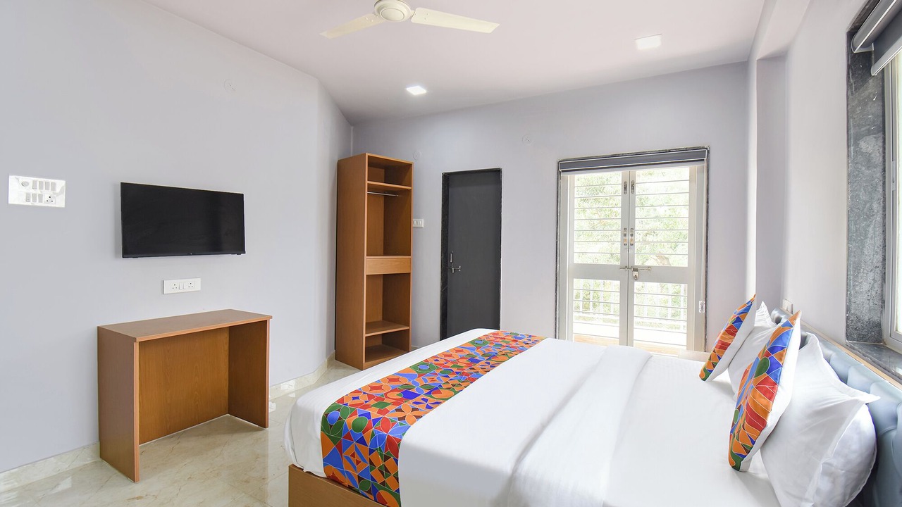 Photo of Bedroom in Hadapsar