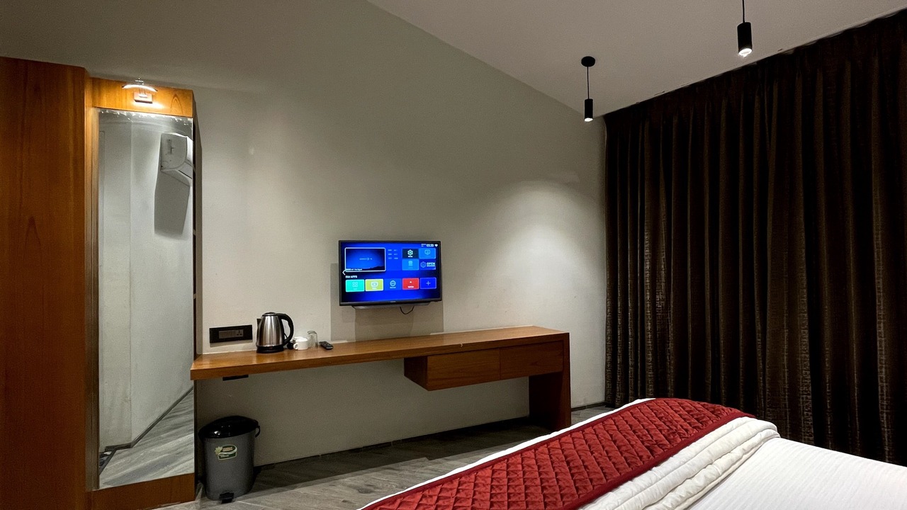 Photo of Bedroom in Navsari