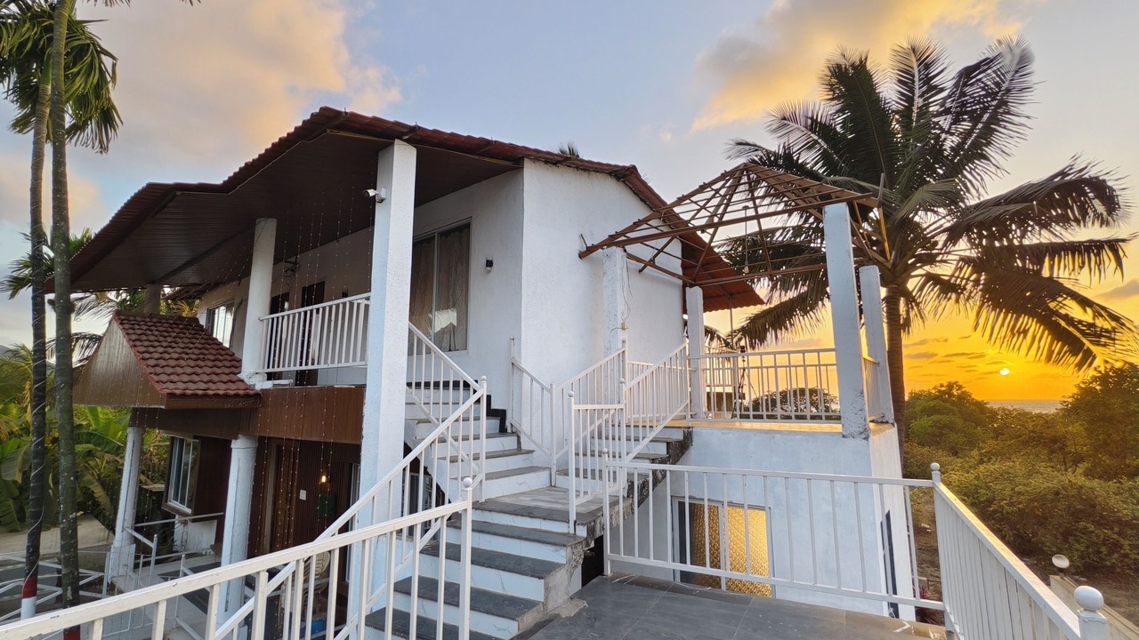 Photo of Patio Balcony in Murud