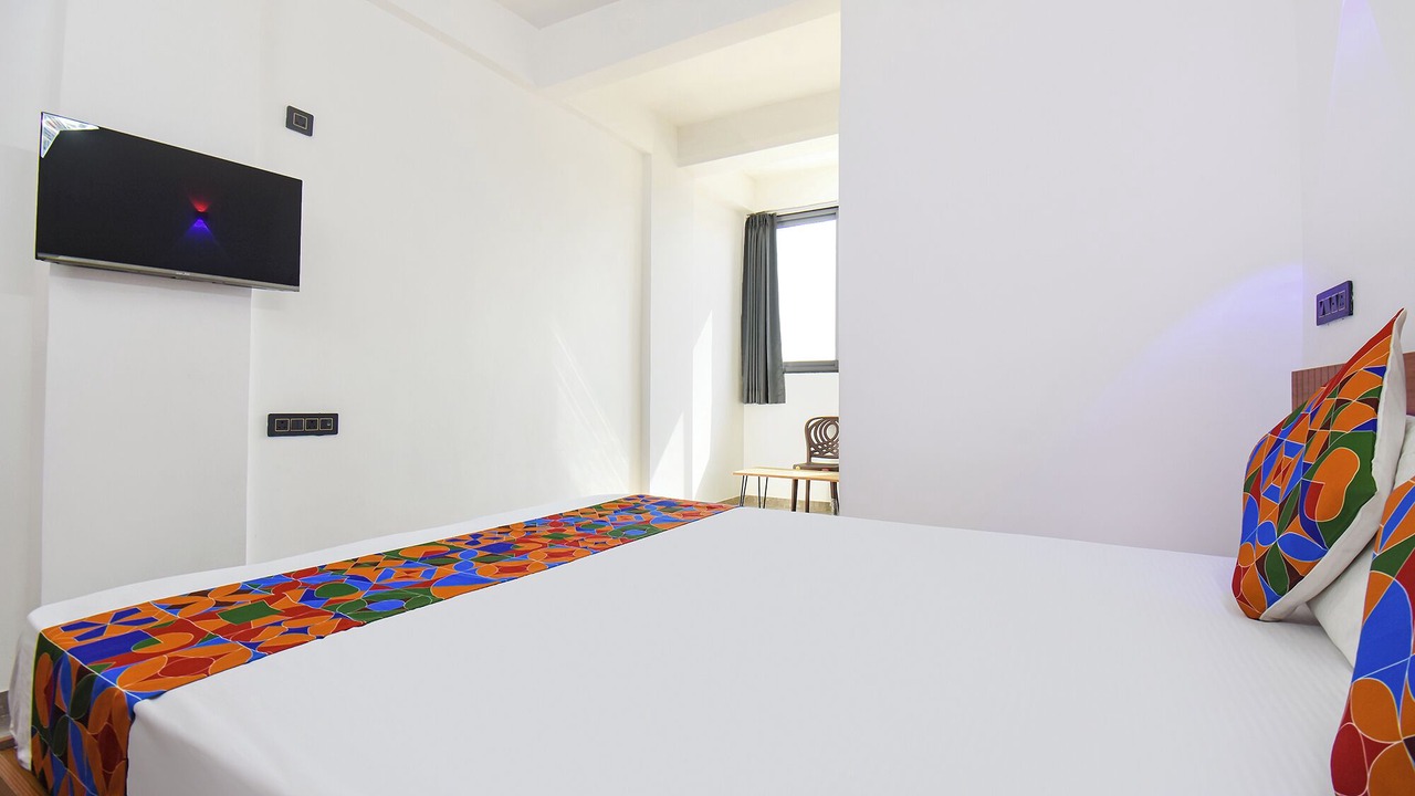 Photo of Bedroom in Hadapsar
