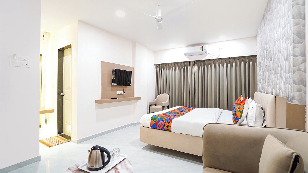Photo of Bedroom in Kothrud