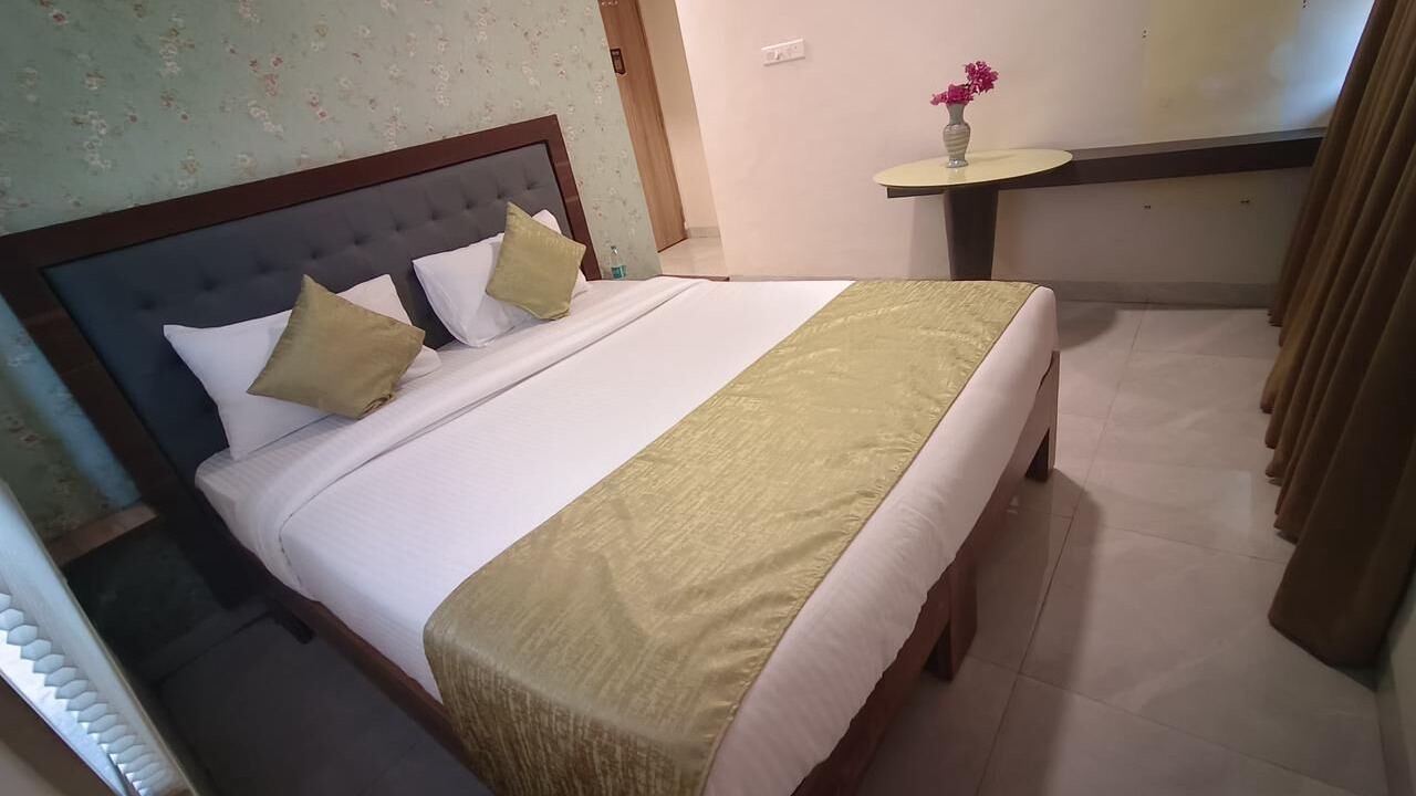 Photo of Bedroom in Arsiwalla Villa