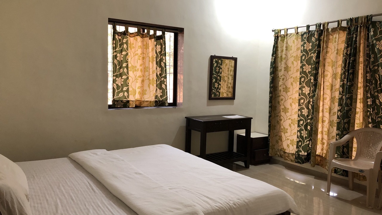 Photo of Bedroom in Chiplun