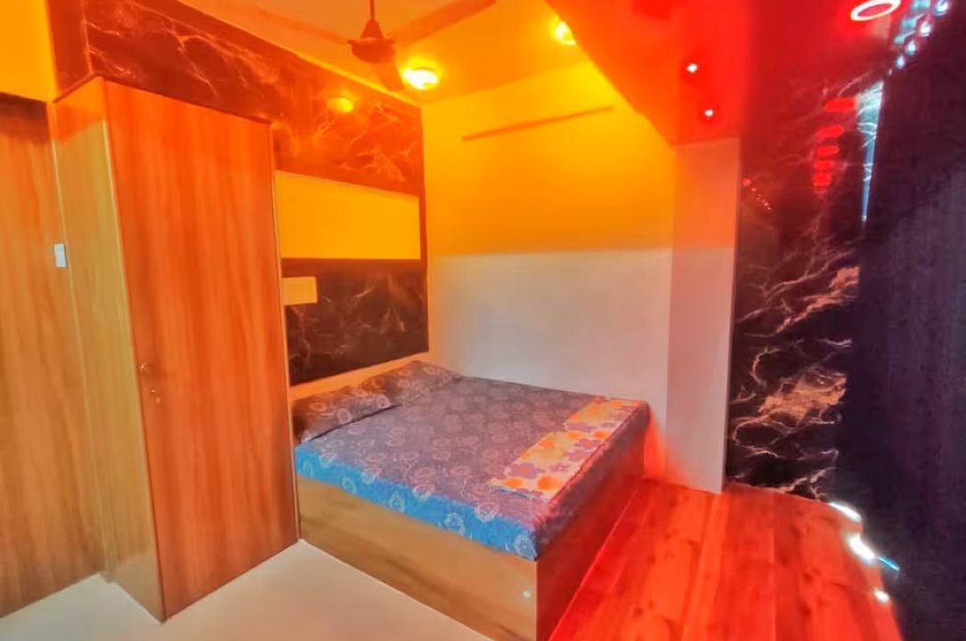 Photo of Bedroom in Aarey Colony
