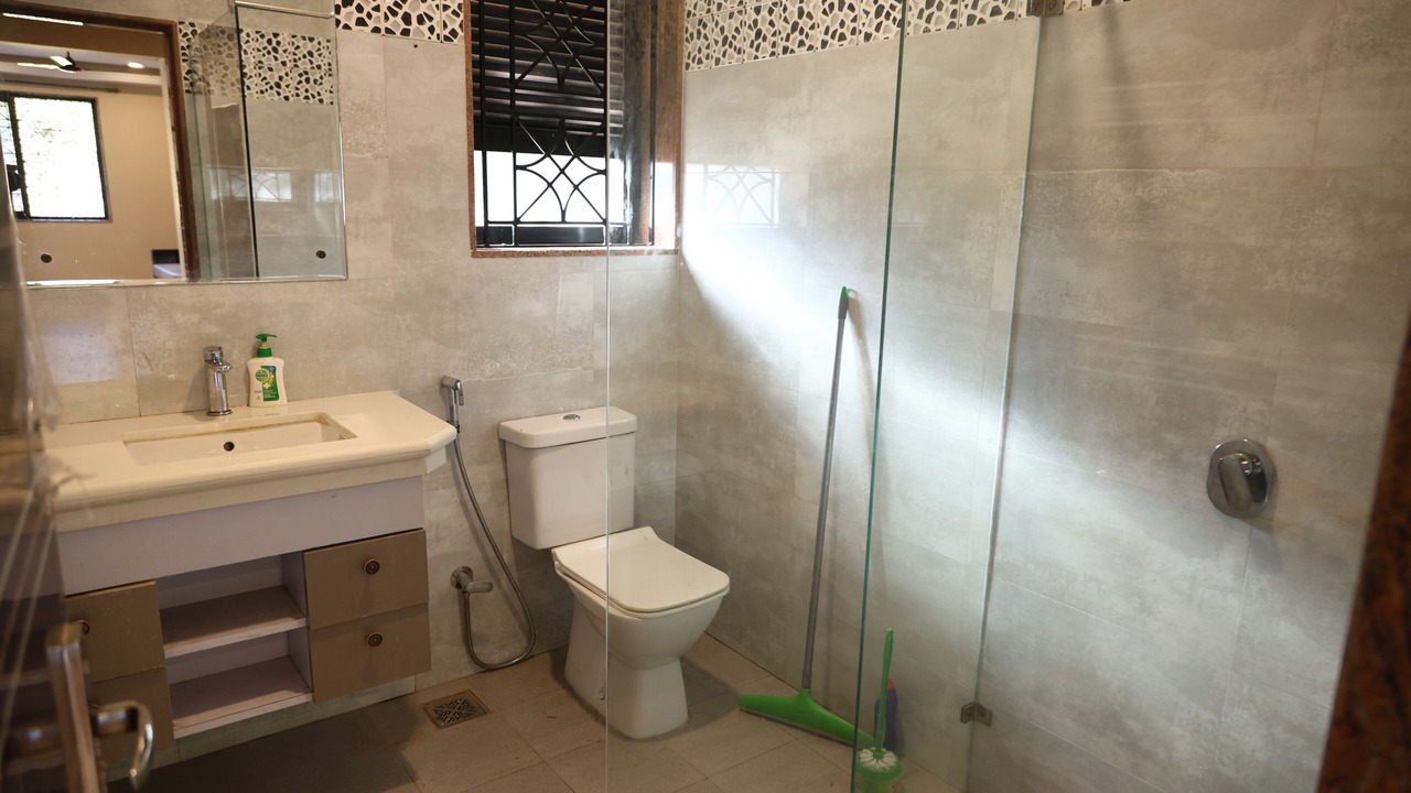 Photo of Bathroom in Sarzora