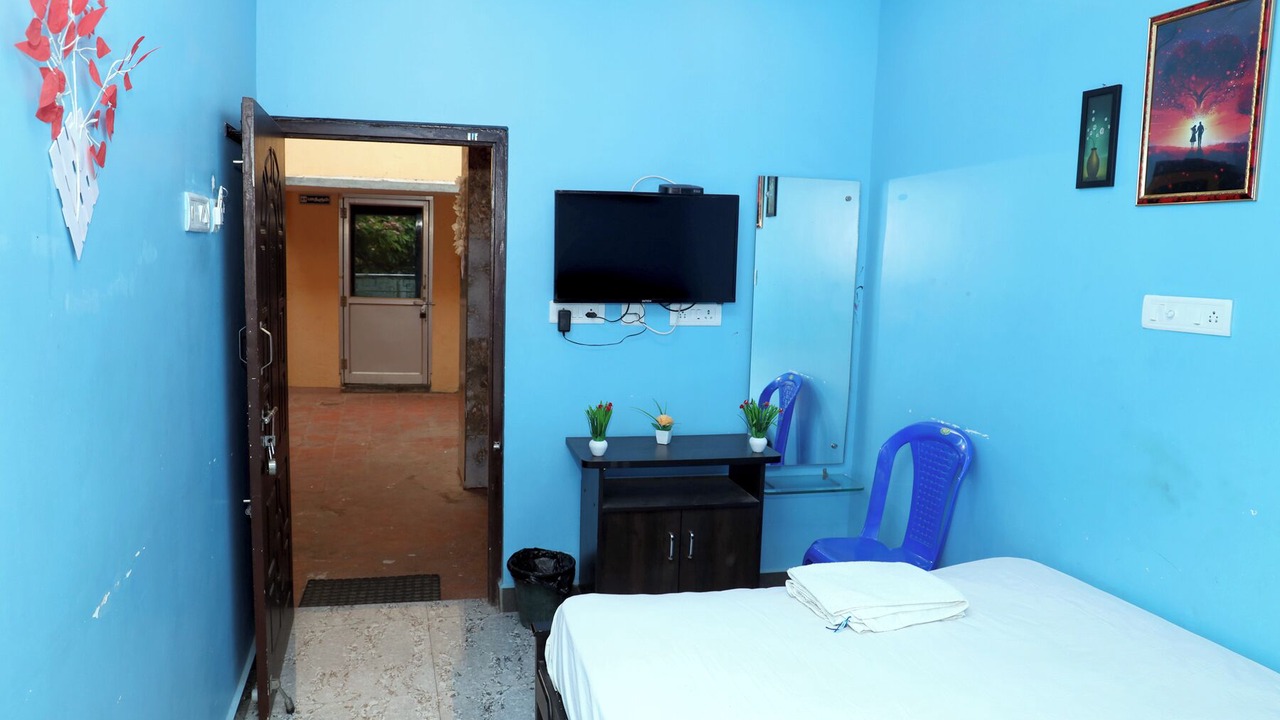 Photo of Bedroom in Tiruvannamalai