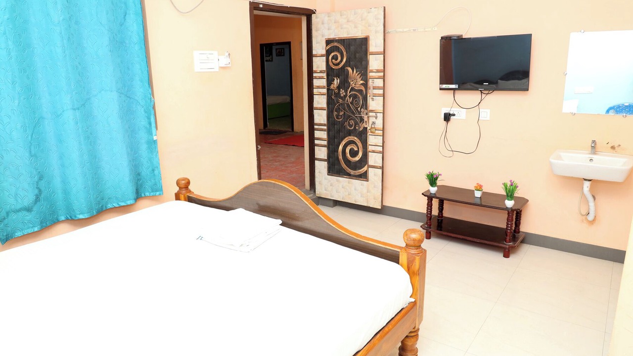 Photo of Bedroom in Tiruvannamalai