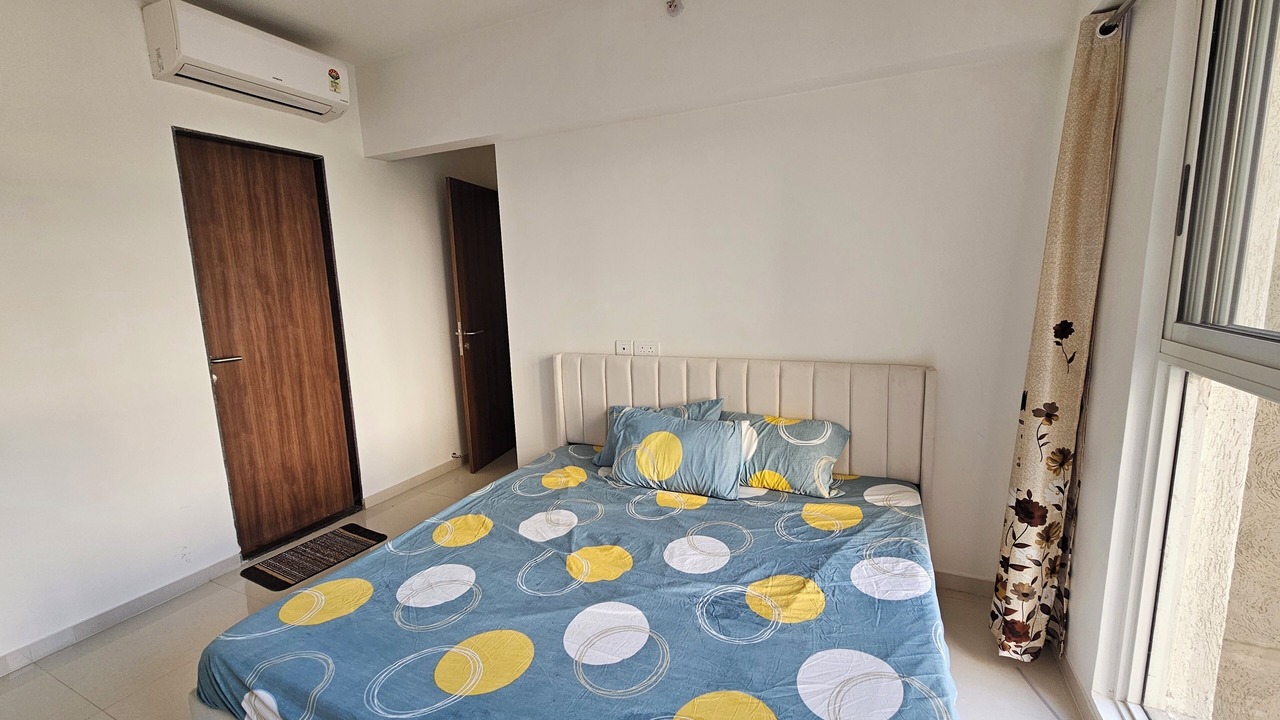 Photo of Bedroom in Thane West