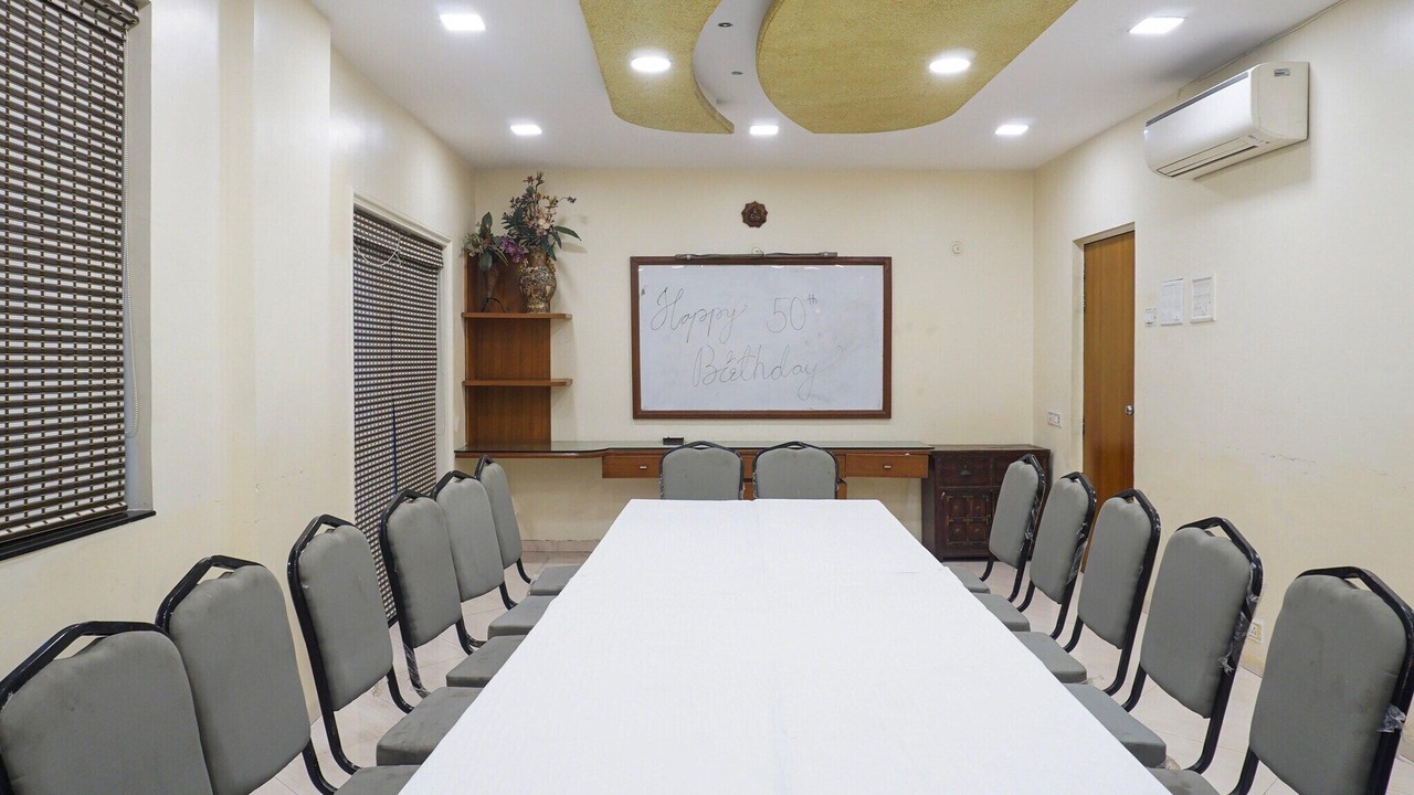 Photo of Others in Erandwane