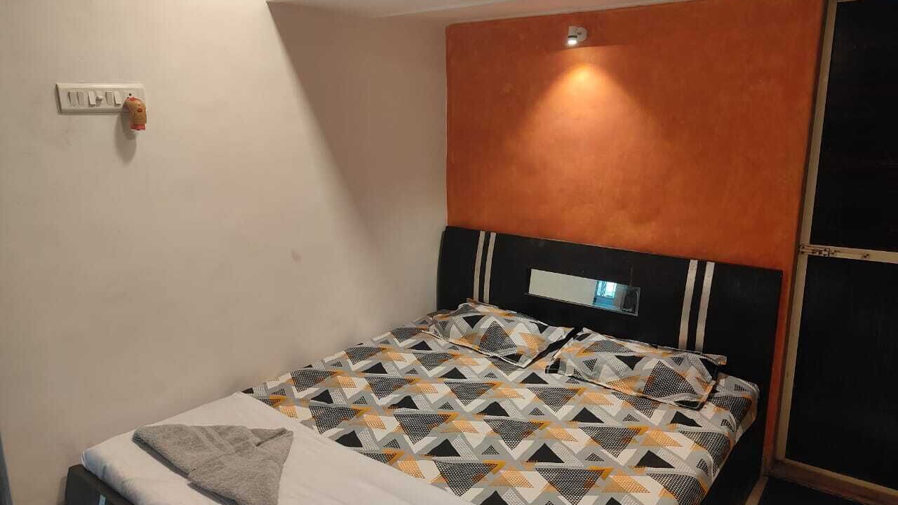 Photo of Bedroom in Malad West