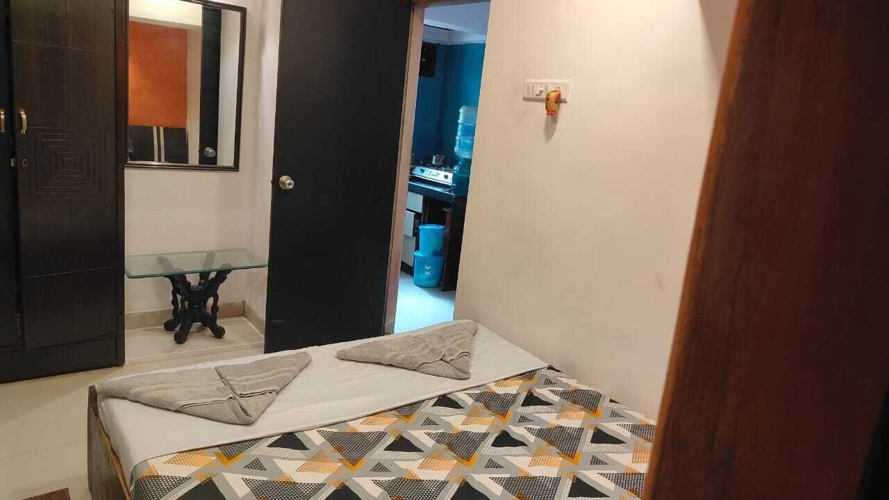 Photo of Bedroom in Malad West