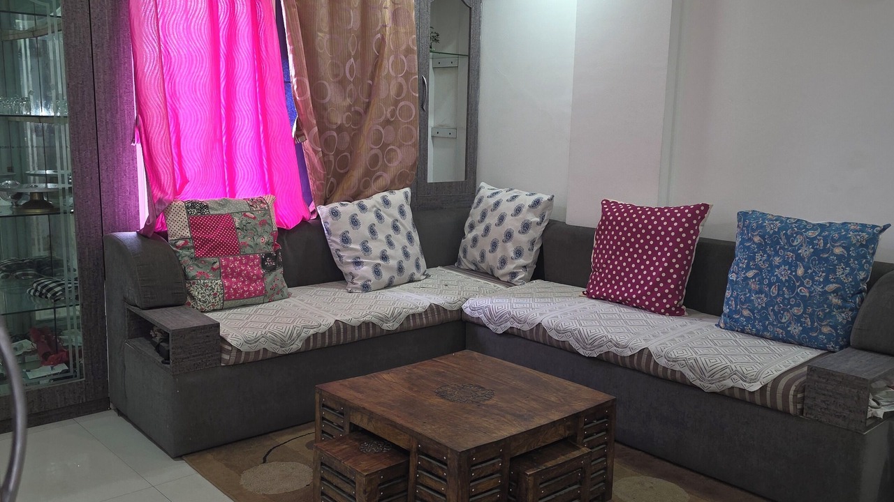 Photo of Livingroom in Pune