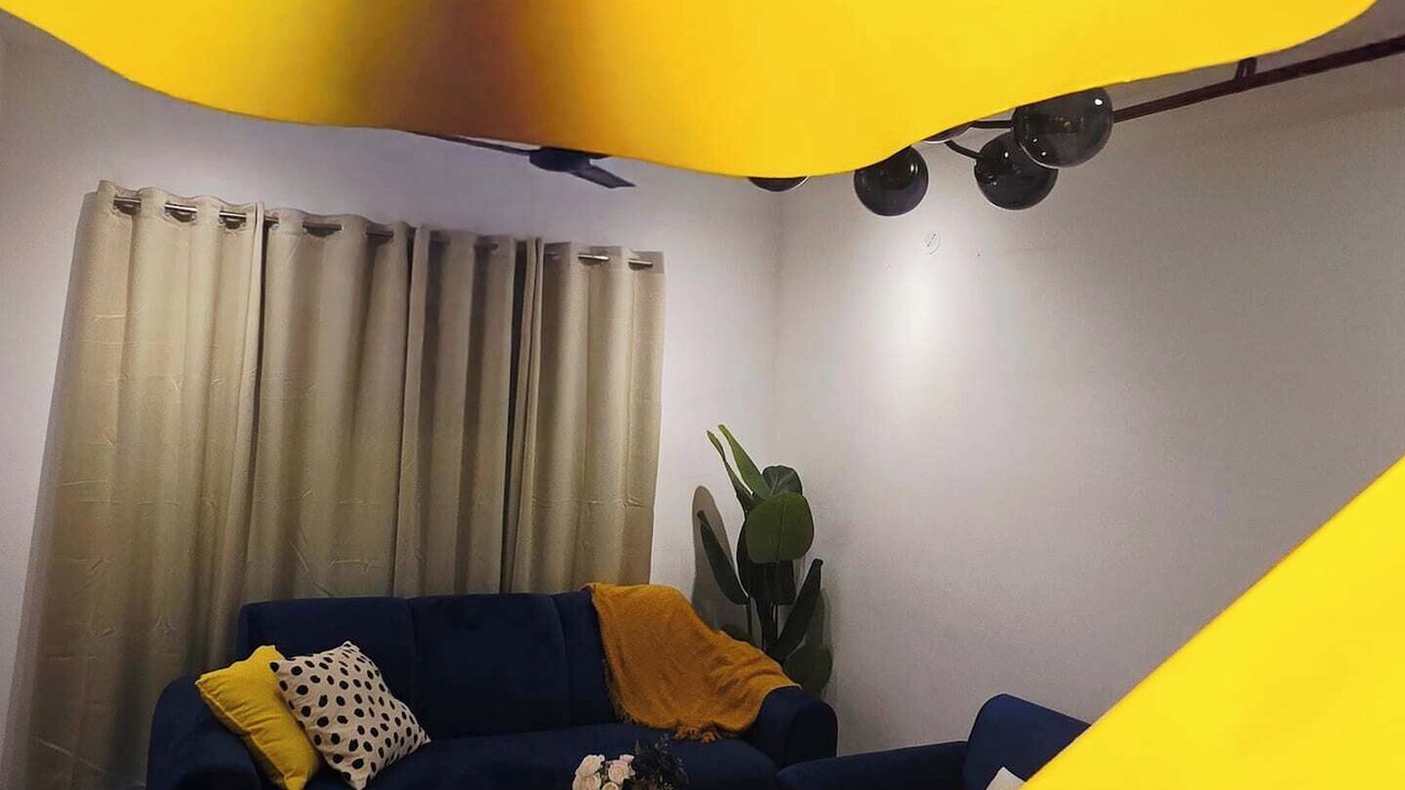 Photo of Livingroom in Thane West