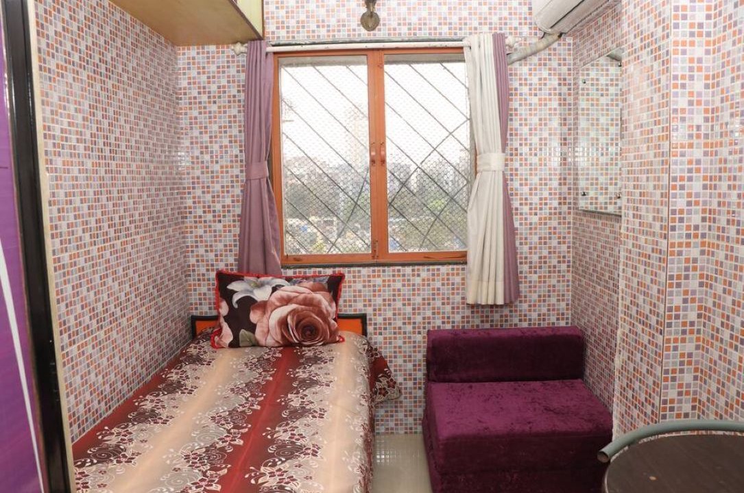 Photo of Bedroom in Kandiwali West