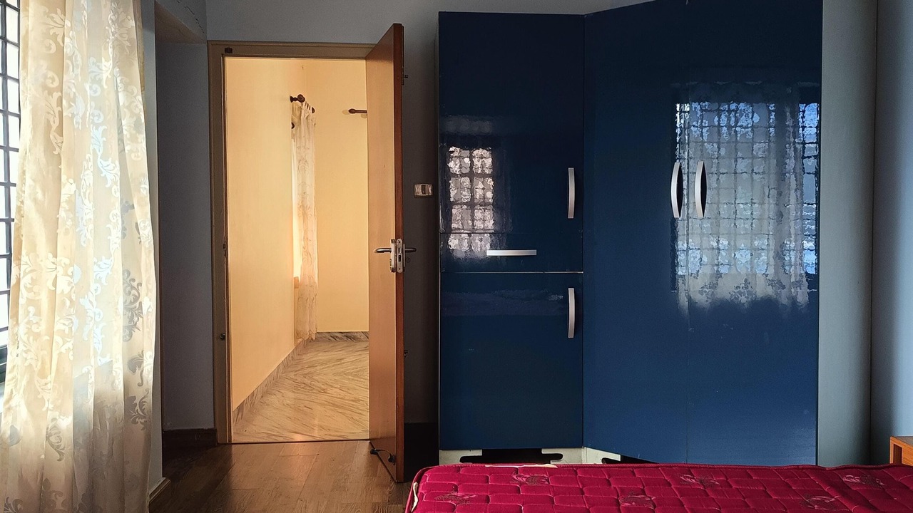 Photo of Bedroom in Adyar
