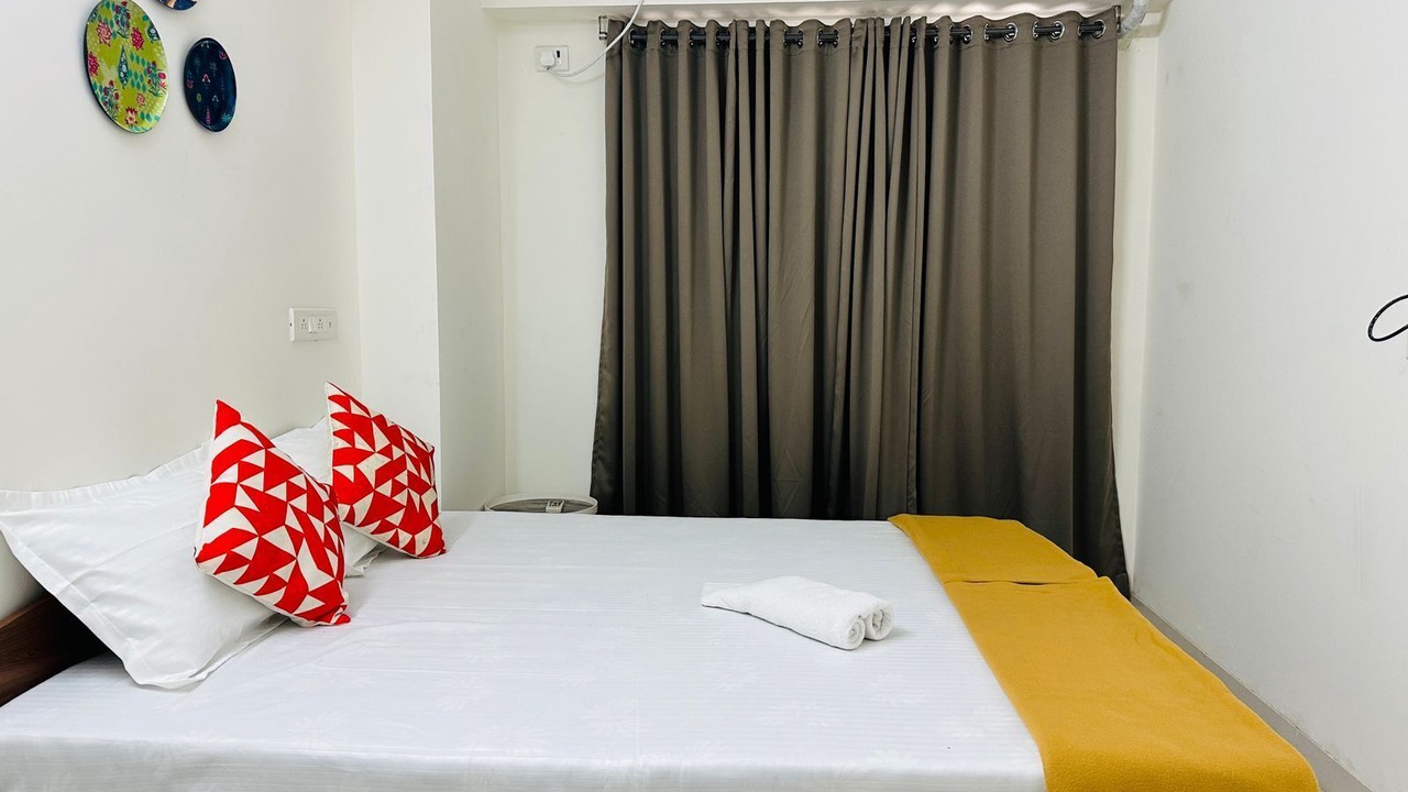 Photo of Bedroom in Parel