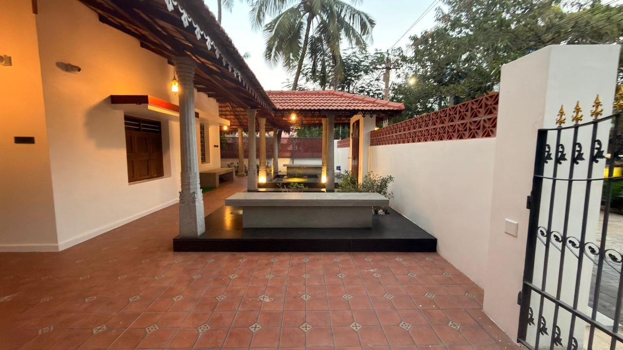Photo of Patio Balcony in Karaikudi