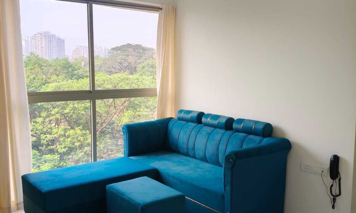 Photo of Livingroom in Thane West