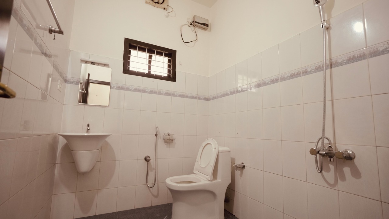 Photo of Bathroom in Alappuzha