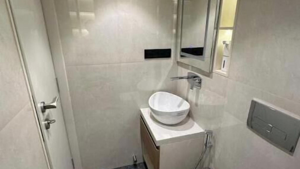 Photo of Bathroom in Khar