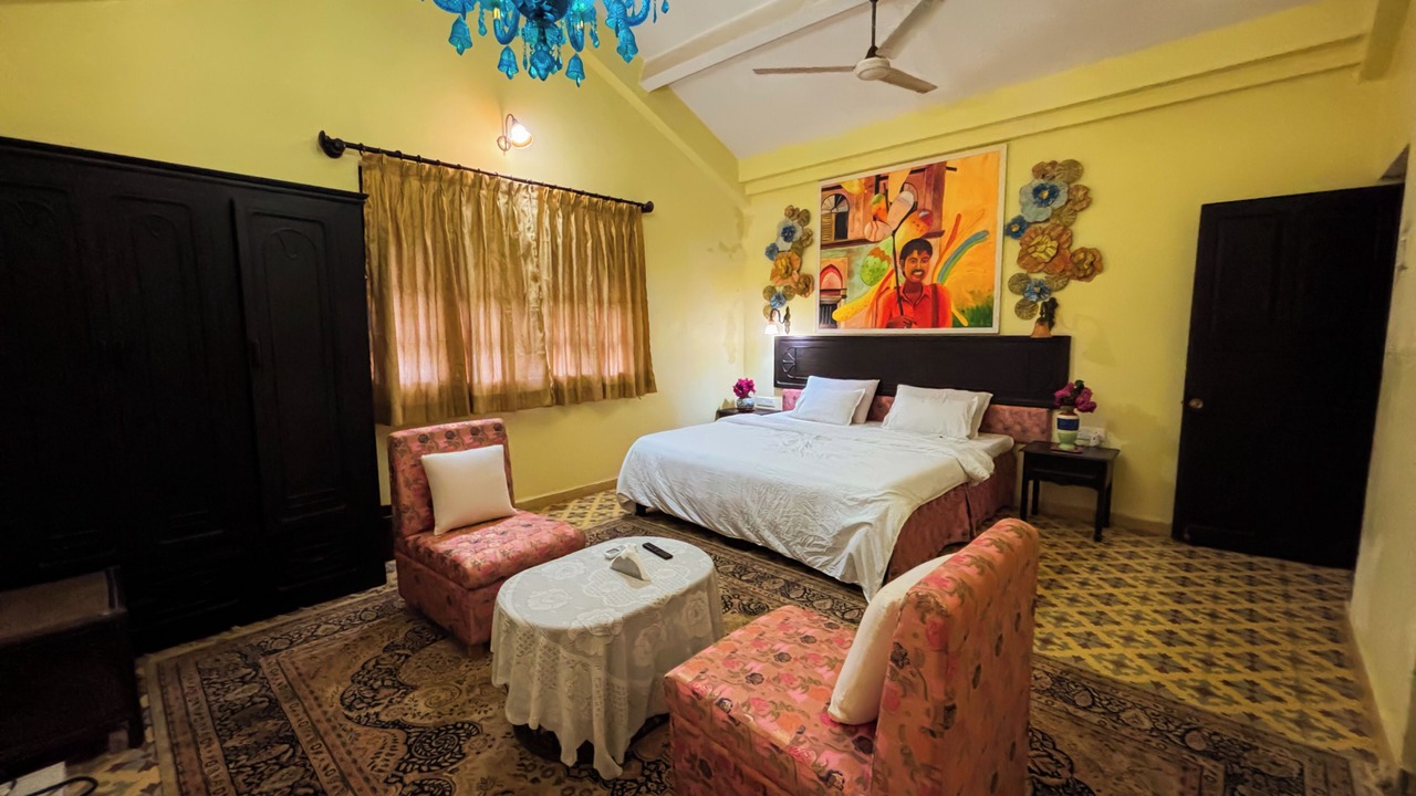 Photo of Bedroom in Velsao