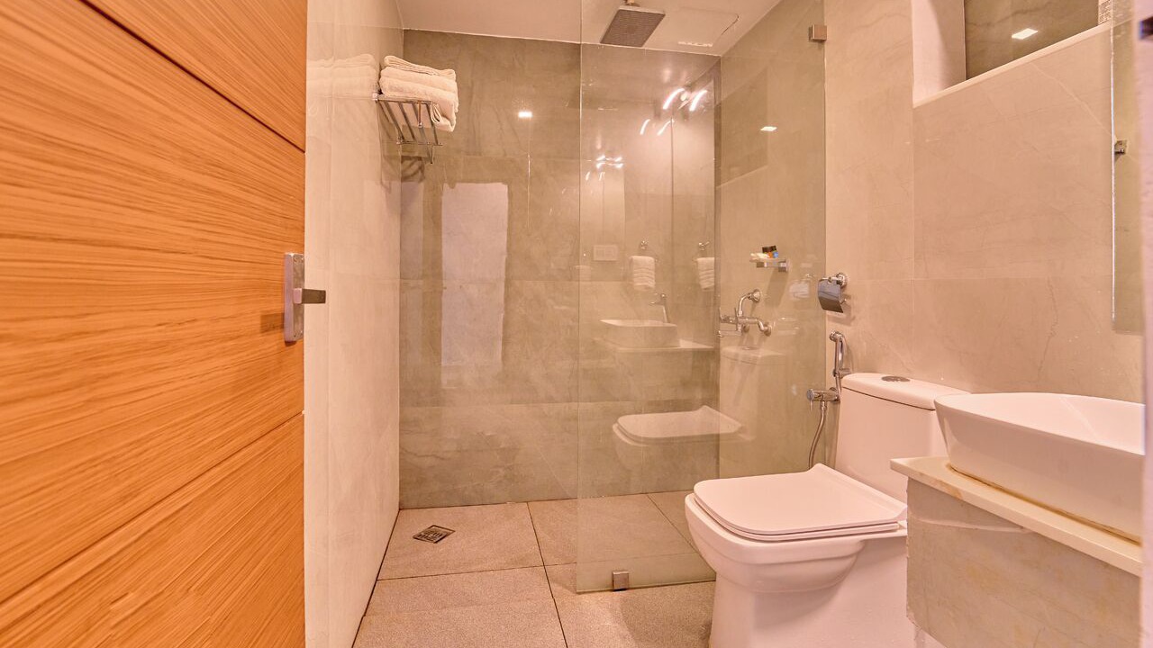 Photo of Bathroom in Sea View Ward