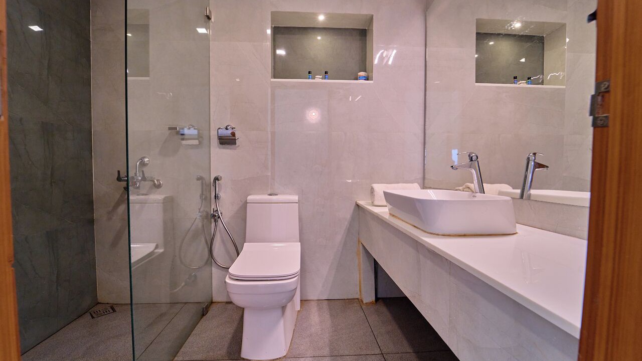 Photo of Bathroom in Sea View Ward