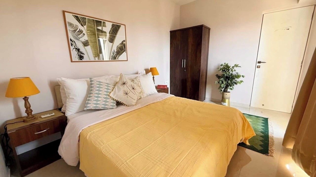 Photo of Bedroom in Bandra East