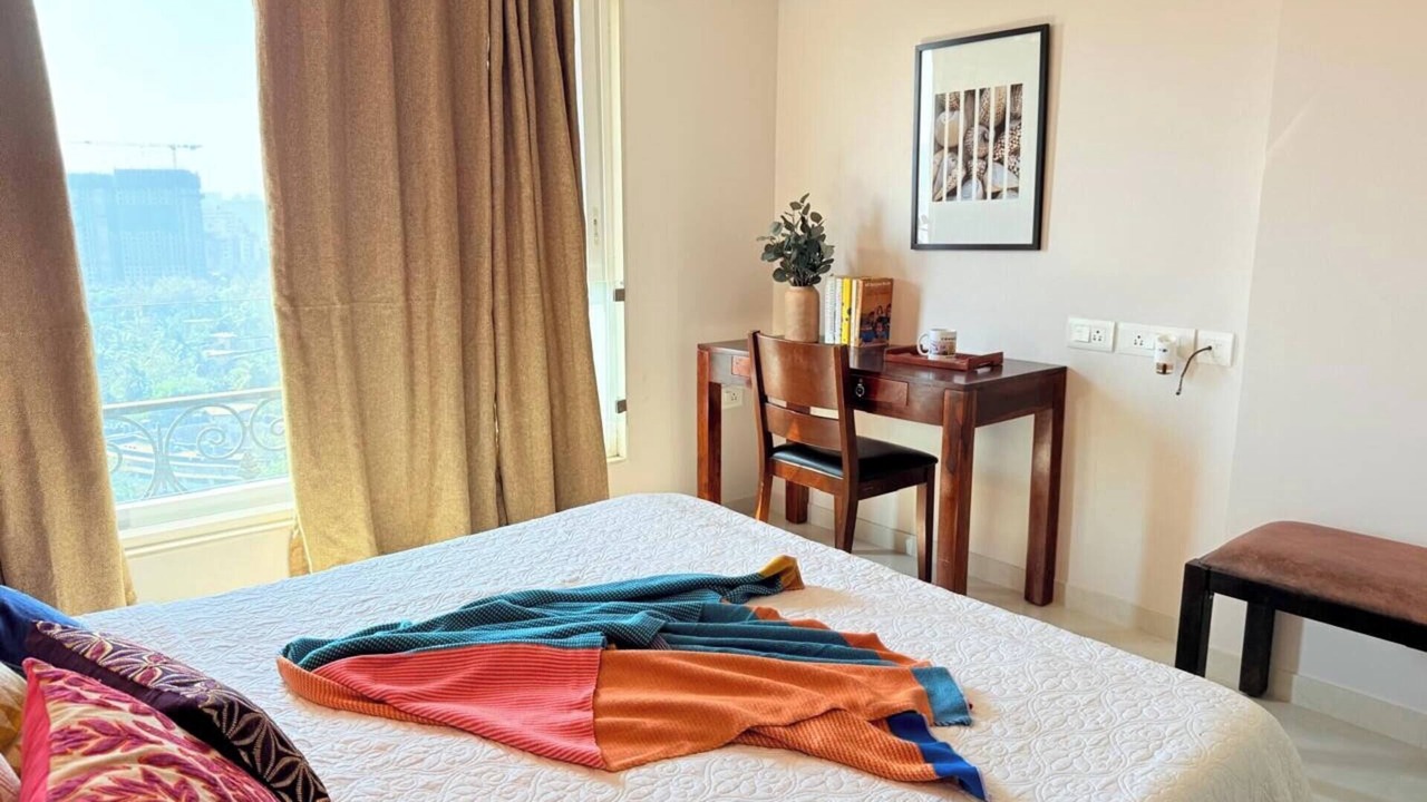 Photo of Bedroom in Bandra East