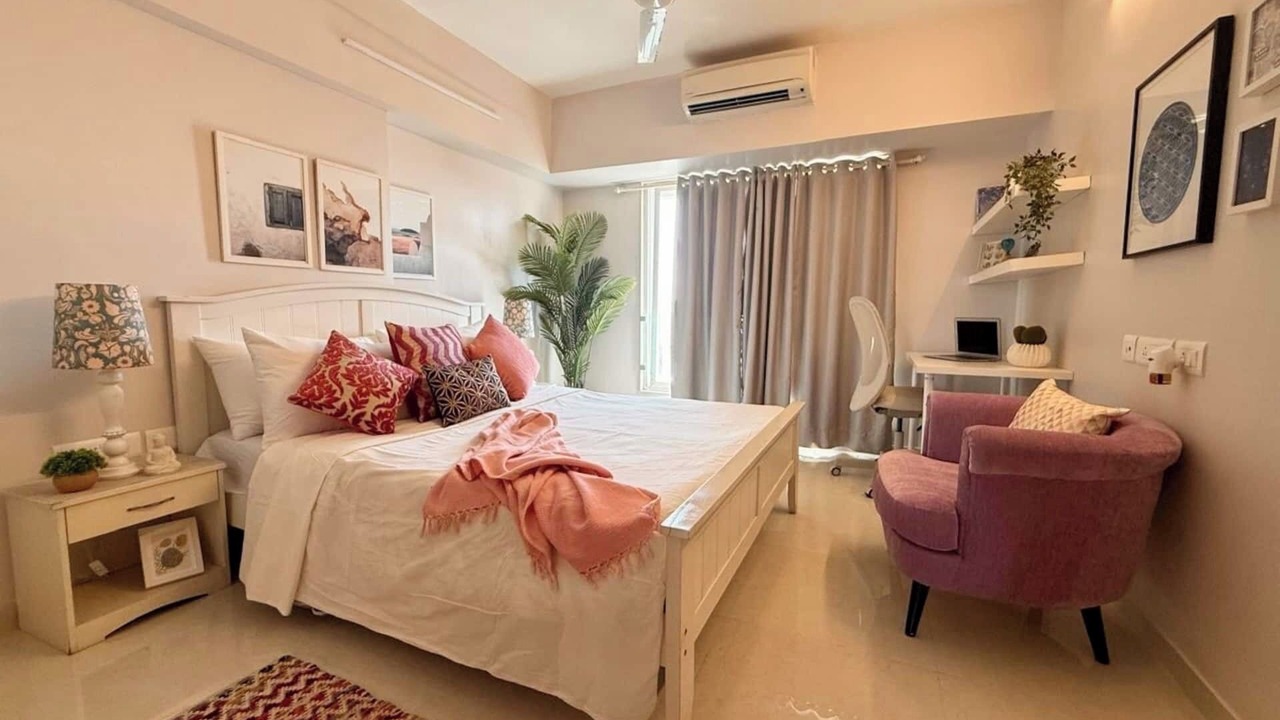 Photo of Bedroom in Bandra East