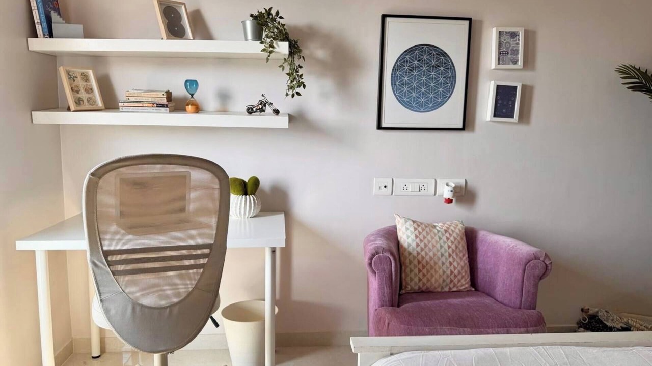 Photo of Bedroom in Bandra East