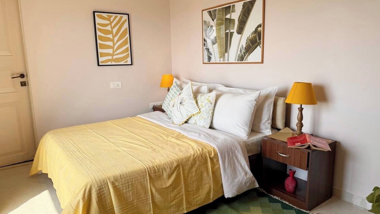 Photo of Bedroom in Bandra East